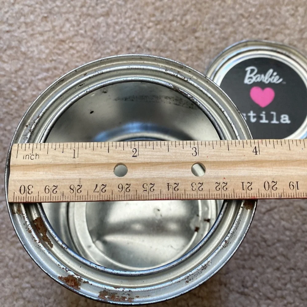 Stila Barbie metal/tin container